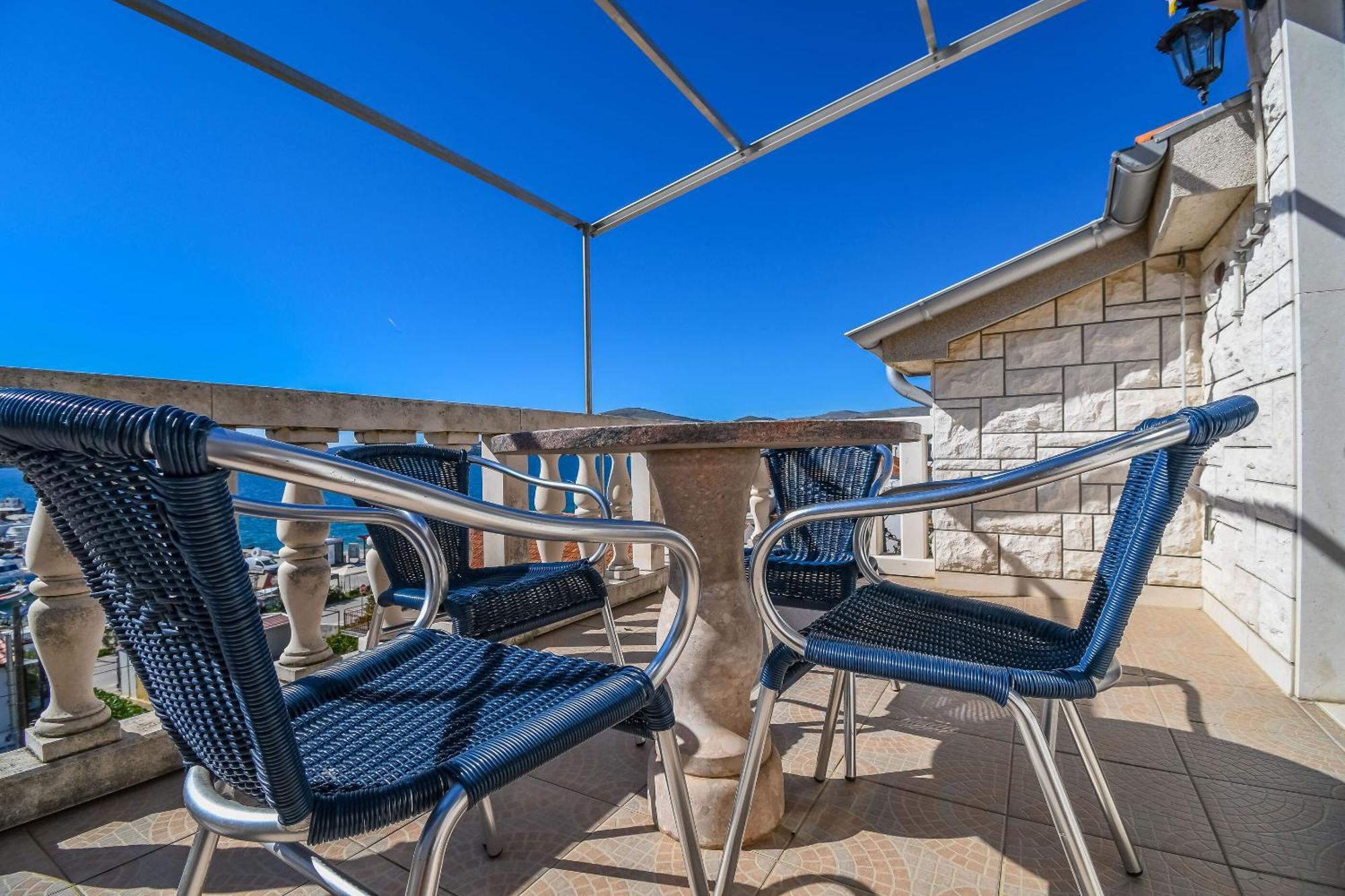 Apartments Anna Τρογκίρ Εξωτερικό φωτογραφία
