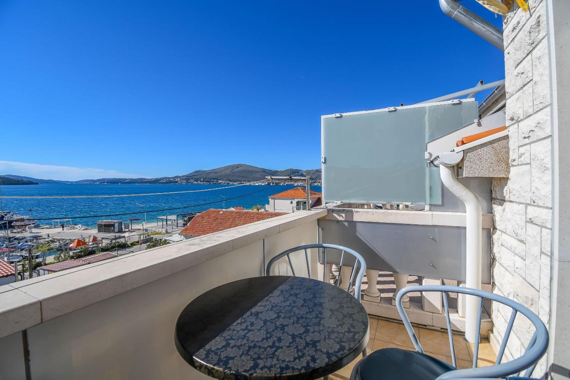 Apartments Anna Τρογκίρ Εξωτερικό φωτογραφία